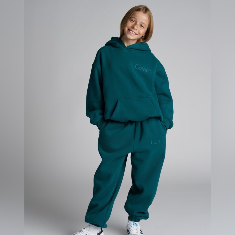 Kids COMFRT green/teal set size large Sweatpants sweatshirt hoodie